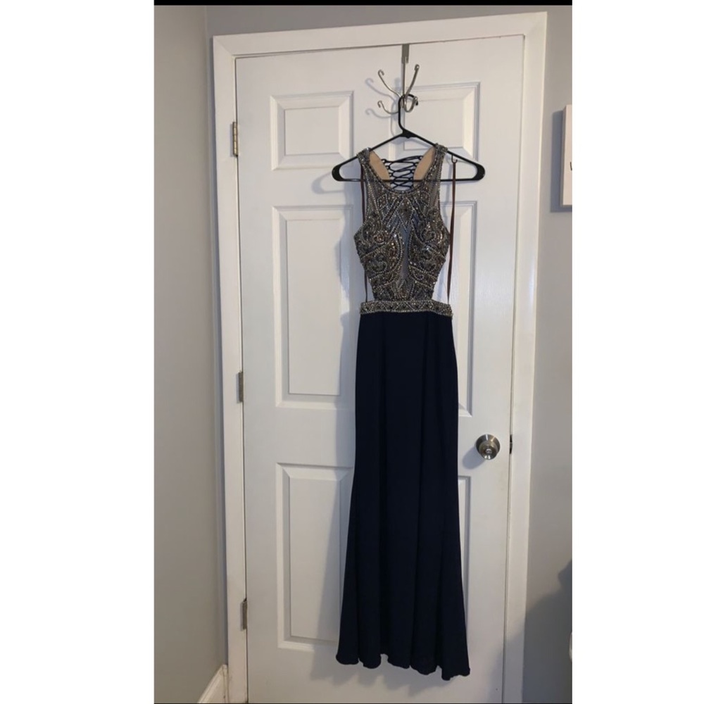 Prom/formal dress